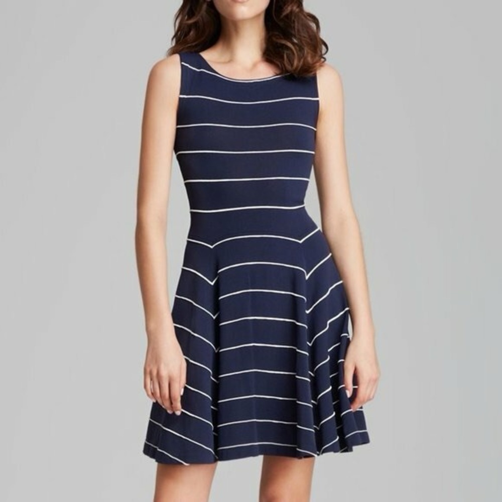 Alice + Olivia Bolton Pinstripe Navy Fit & Flare Skater Dress XS Preppy - Picture 6 of 6